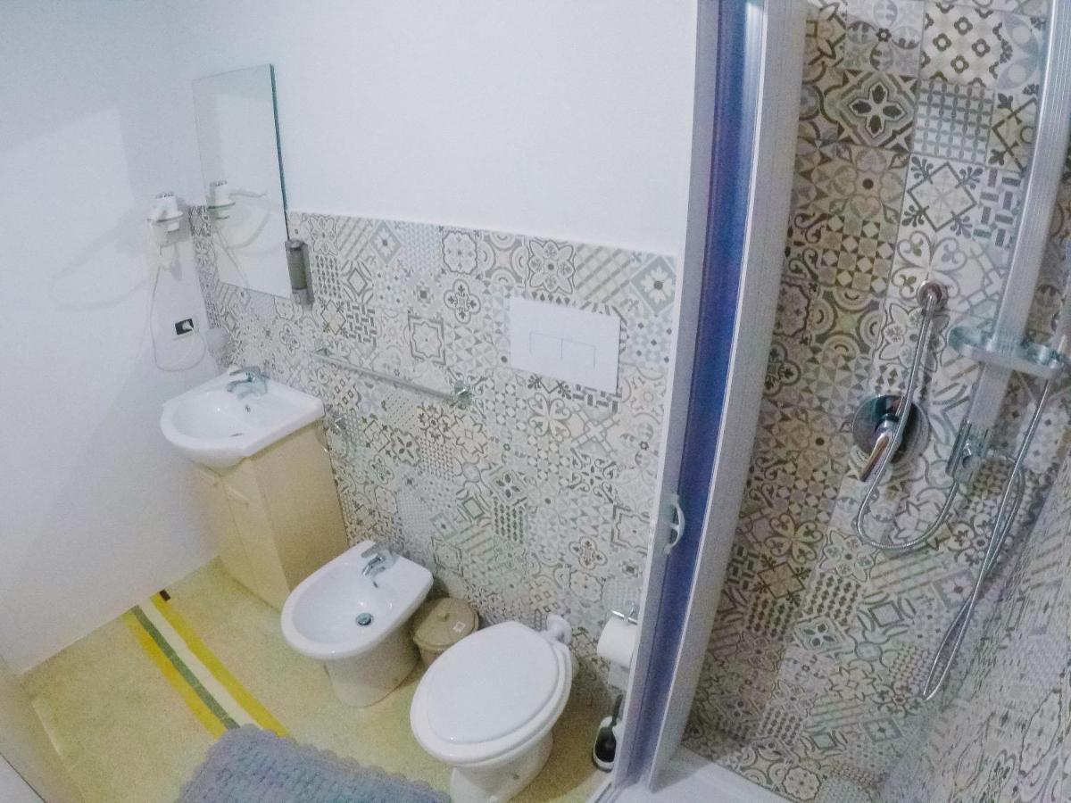 Magico Sole Bed & Breakfast Porto Empedocle Ngoại thất bức ảnh